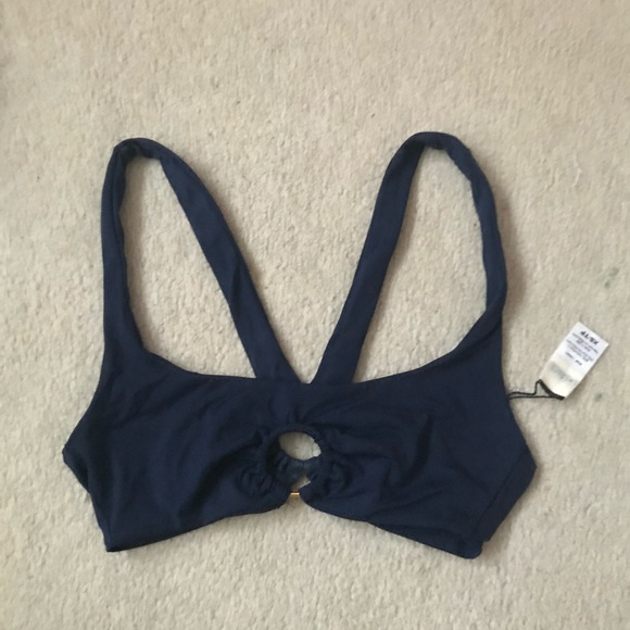 L space bikini top - Picture 3 of 5